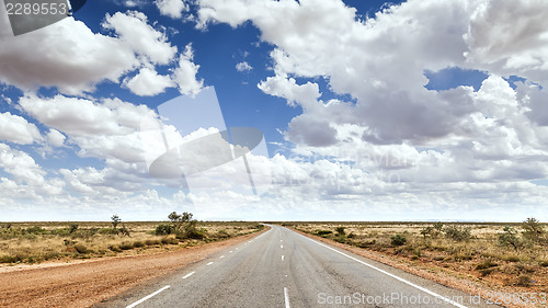 Image of road to horizon
