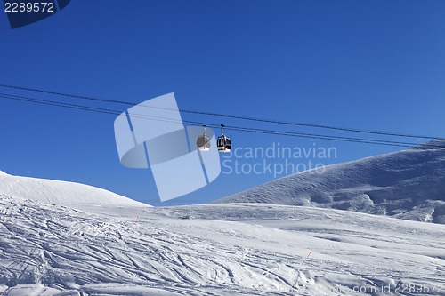 Image of Gondola lift at ski resort