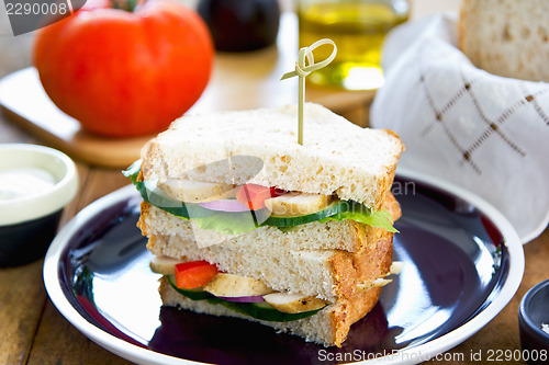 Image of Grilled chicken sandwich