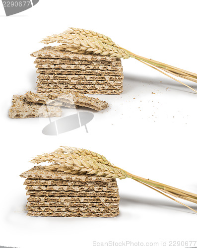 Image of Pile Crackers and wheat cereal crops