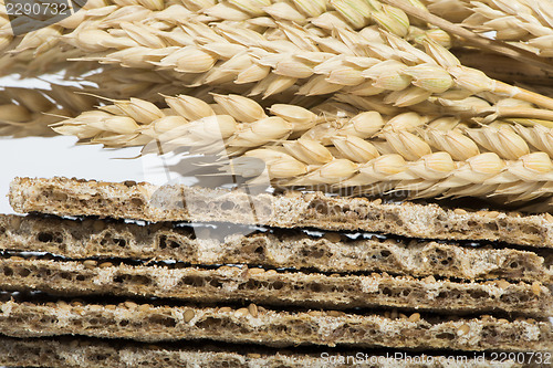 Image of Pile Crackers and wheat cereal crops