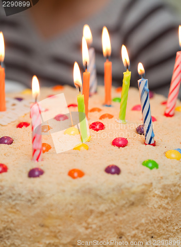 Image of Candels on cake 