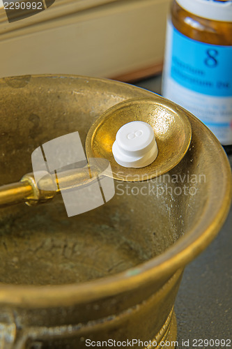 Image of Schuessler salt No. 8 Natrium chloratum D6