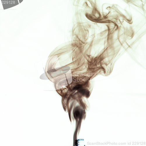 Image of smoke from cigaret