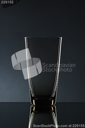 Image of wineglass silhouette