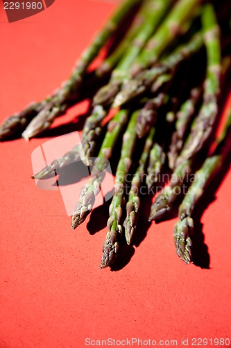 Image of bunch of fresh green asparagus 