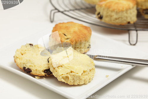 Image of Scone and butter