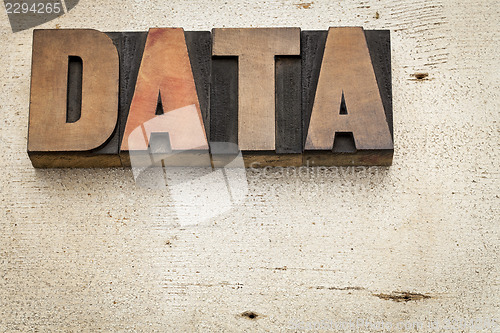 Image of data word in wood type