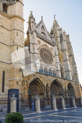 Image of cathedral of Leon