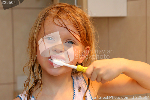 Image of Brushing my teeth