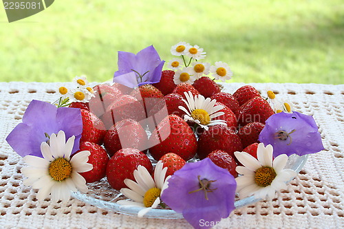 Image of Swedish Midsummer dessert - strawberries