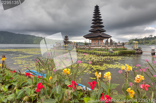 Image of Ulun Danu Temple