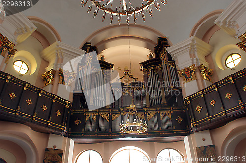 Image of Beautiful pipe organ