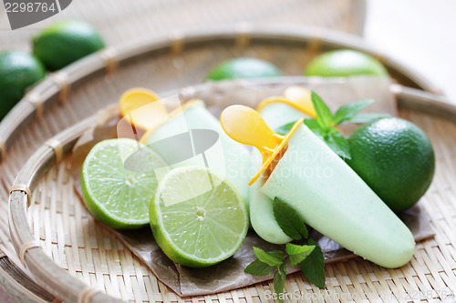 Image of lime ice-cream