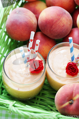 Image of peach smoothie 