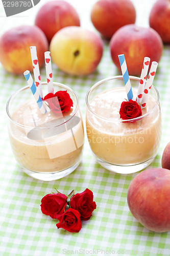 Image of peach smoothie 