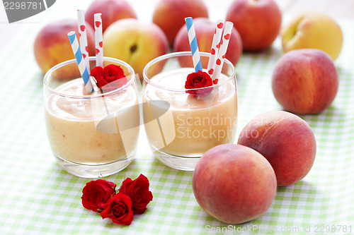 Image of peach smoothie 