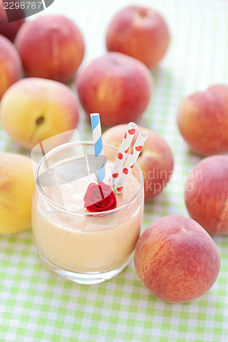 Image of peach smoothie 