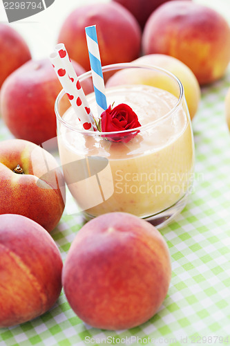 Image of peach smoothie 