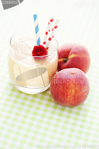 Image of peach smoothie 