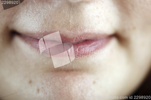 Image of Woman's close mouth