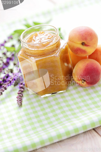 Image of apricot jam