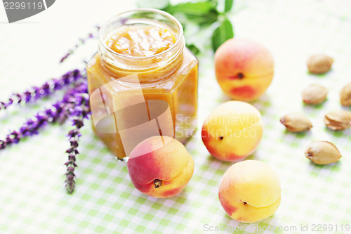 Image of apricot jam