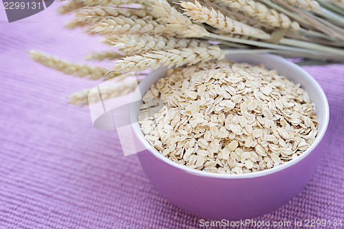 Image of bowl of oats
