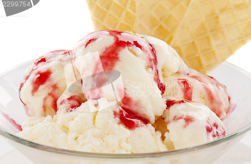 Image of Ice Cream With Topping