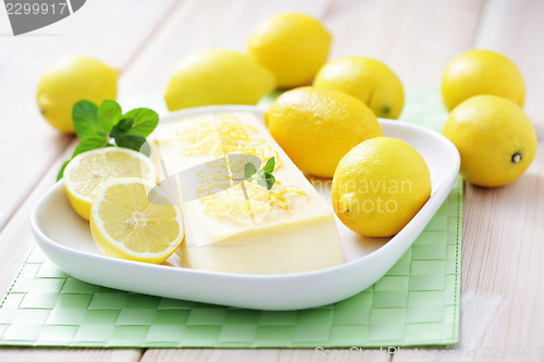 Image of lemon semifreddo