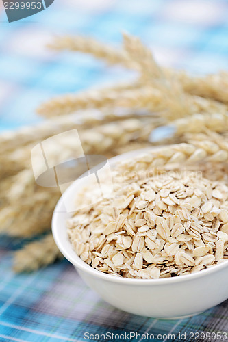 Image of bowl of oats