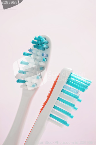 Image of toothbrushes