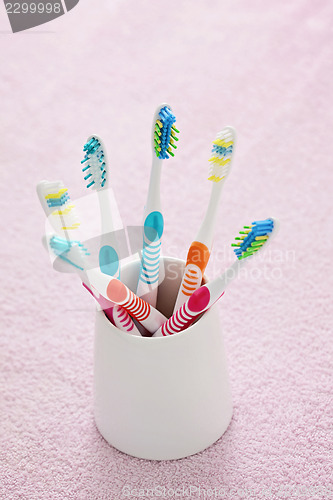 Image of toothbrushes