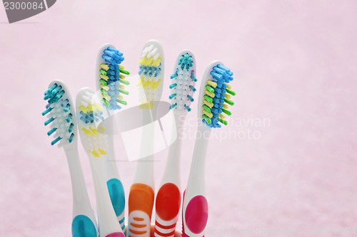 Image of toothbrushes