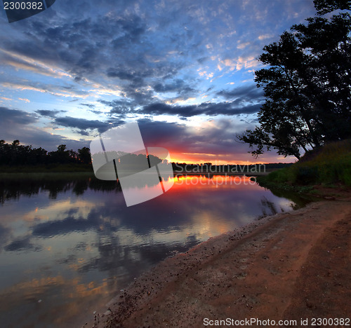 Image of river landscape at dawn