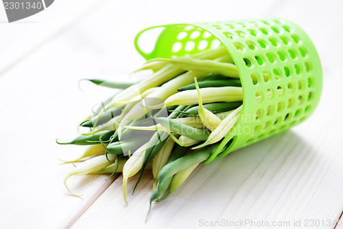 Image of green and yellow beans