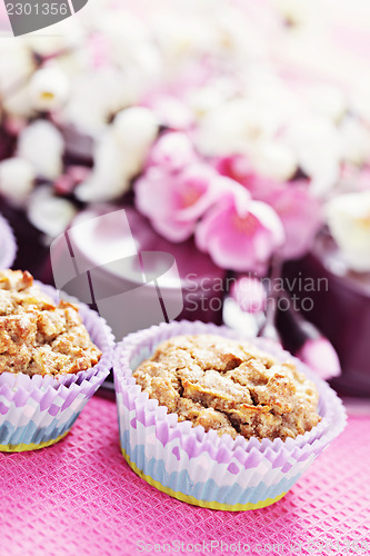 Image of apple muffins