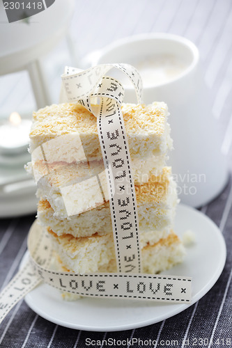 Image of coconut cookie