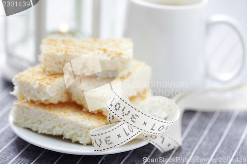 Image of coconut cookie