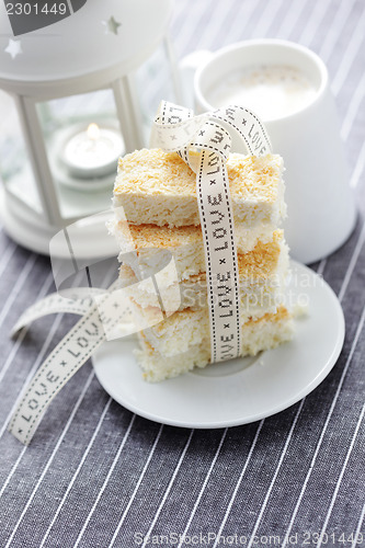 Image of coconut cookie