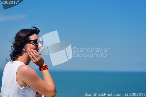 Image of happy woman outdoor