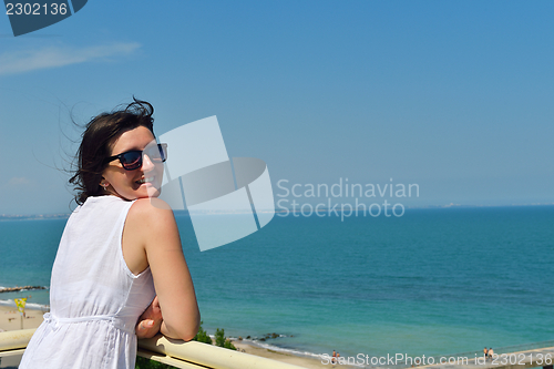 Image of happy woman outdoor