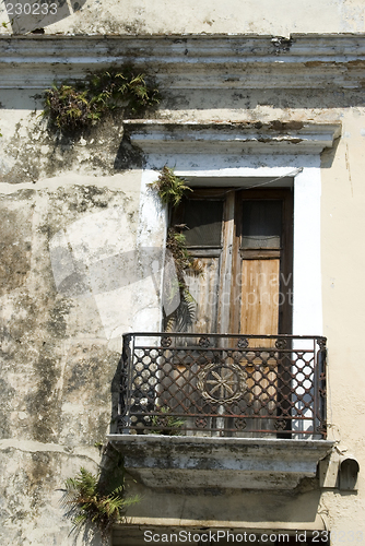 Image of old balcony