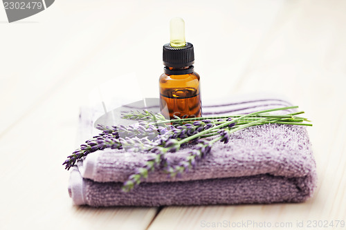 Image of lavender essential oil 