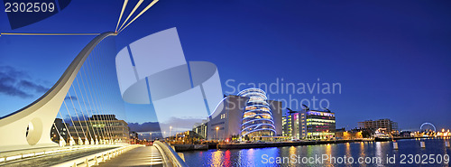 Image of THE SAMUEL BECKETT BRIDGE