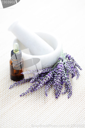 Image of lavender and mortar and pestle