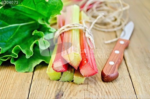Image of Rhubarb with a coil of rope on board