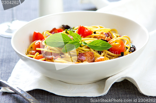 Image of Spaghetti with bacon and dried chilli