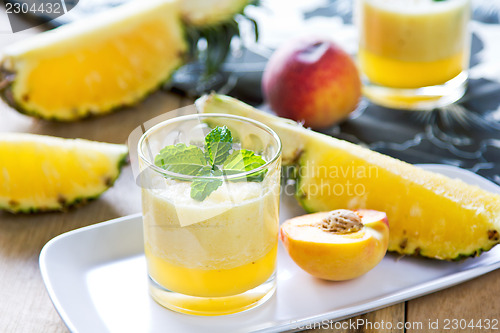 Image of Pineapple with Peach smoothie
