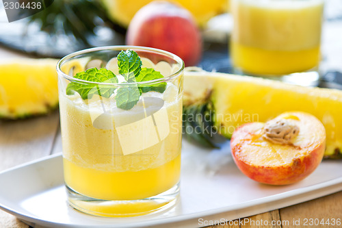 Image of Pineapple with Peach smoothie